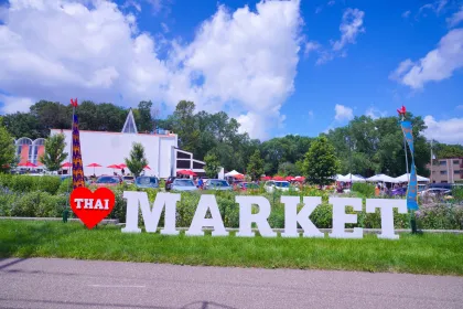 Thai Sunday Market in St. Louis Park
