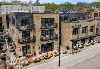 Hotel Crosby exterior in Stillwater