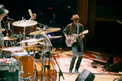 Keb' Mo' live at Ryman Auditorium