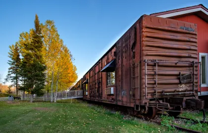 Northern Rail Train Car Inn