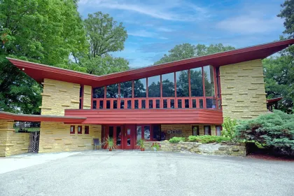 The Elam House exterior in Austin, Minnesota