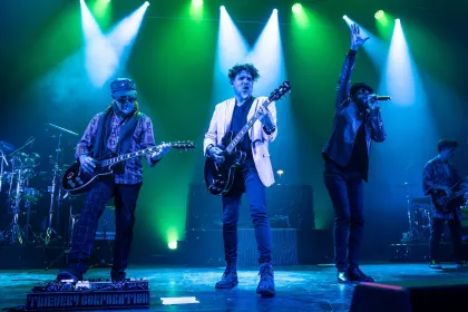 Thievery Corporation live