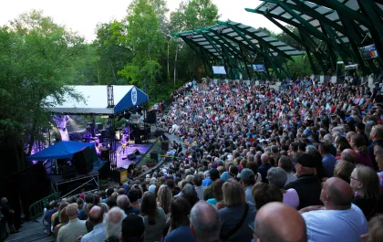 Jonny Lang plays the Minnesota Zoo's summer concert series