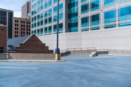The top of the Minneapolis Club parking ramp