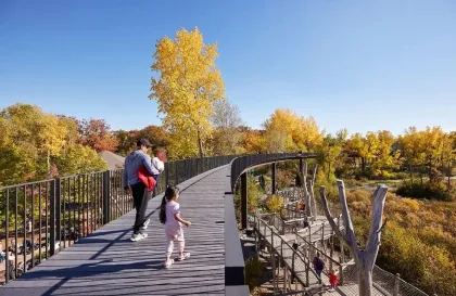 Minnesota Zoo's Treetop Trail