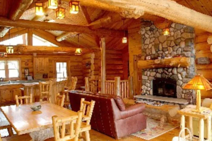 Buckhorn on Caribou Lake Hand-crafted Log cabins | Explore Minnesota