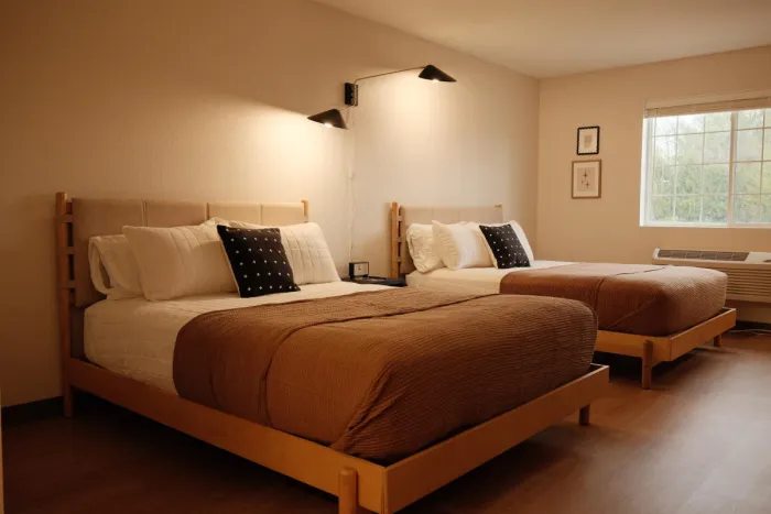 The Motel & Motor Lodge | Explore Minnesota