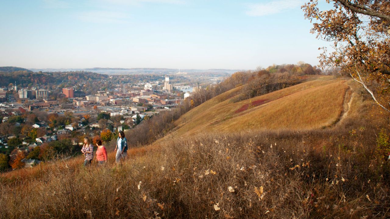 Fall hike up Barn Bluff in Red Wing
