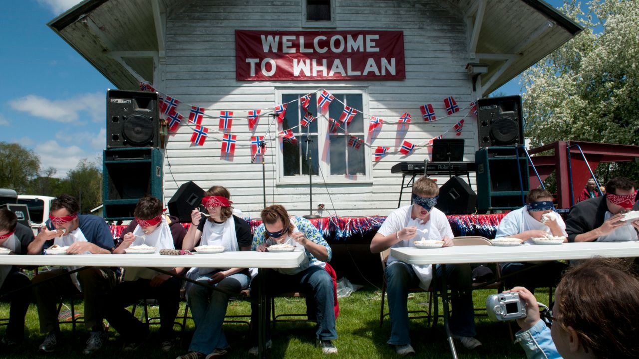 Pie eating contest at Whalan Stand Still Parade