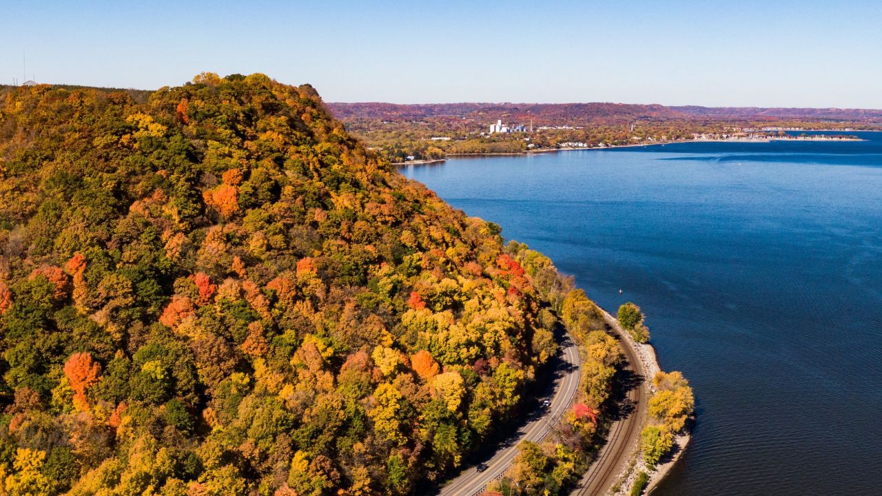 The Great River Road winds along Lake Pepin