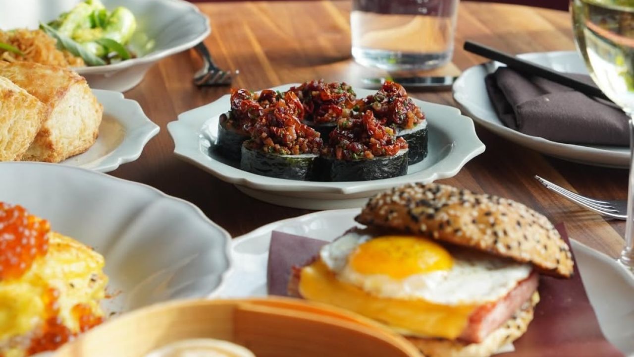 Brunch at Minari