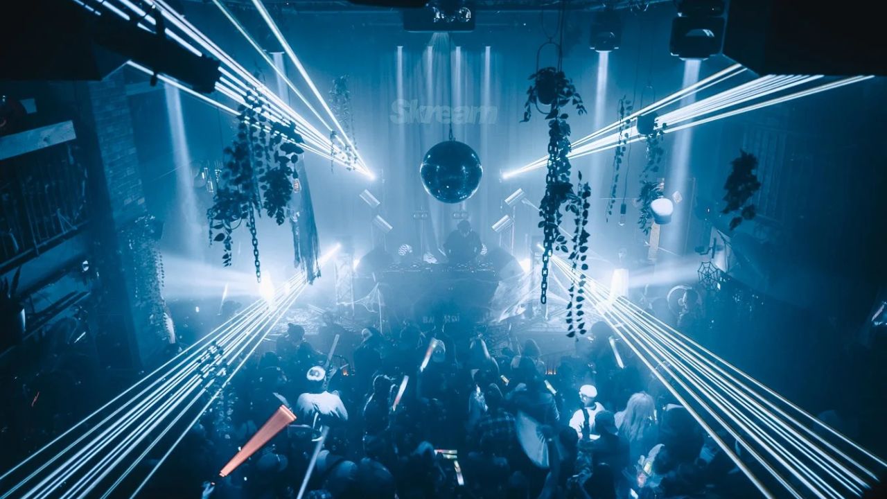 Skream DJs at Green Room on Halloween