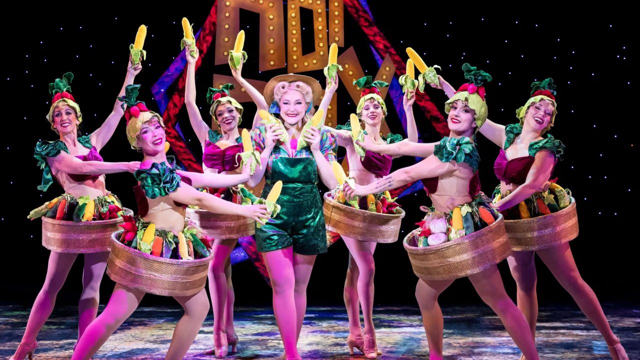 Guys &amp; Dolls at Chanhassen Dinner Theatres