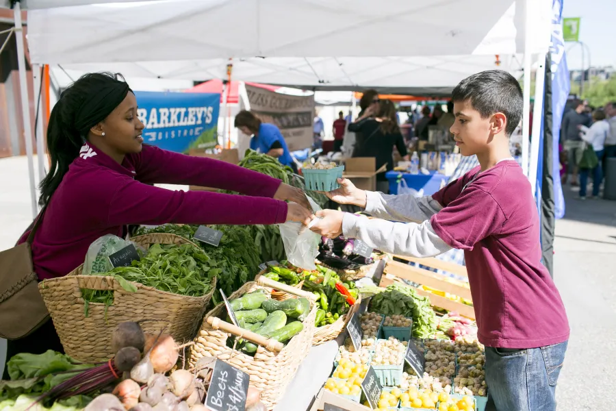 Urban Roots at Mill City Farmers Market 