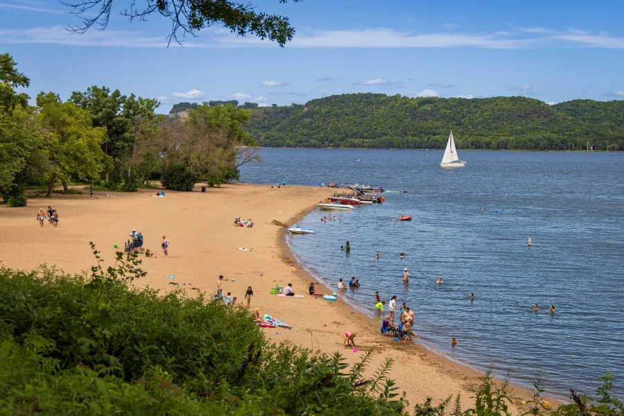 Hok-Si-La Campground's swimming beach 