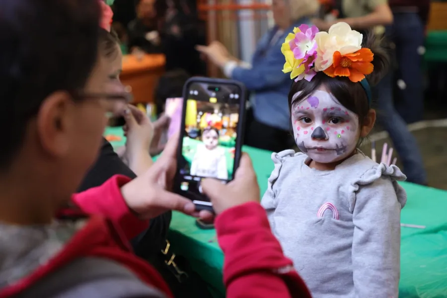 CLUES hosts a Día de Muertos event at Midtown Global Market