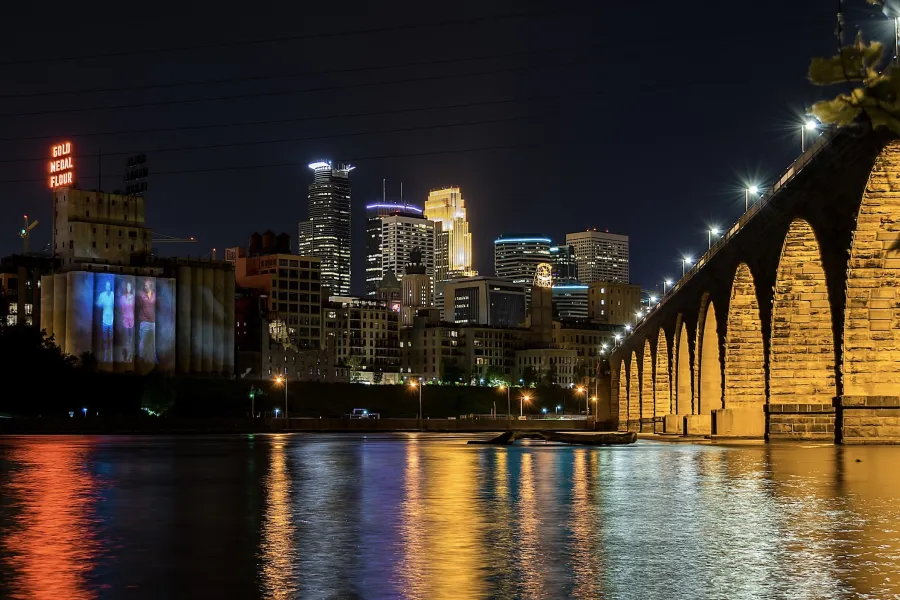 Downtown Minneapolis' skyline at night 