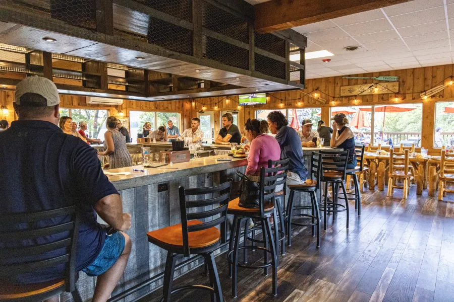Where to Eat While Playing Golf in Minnesota 