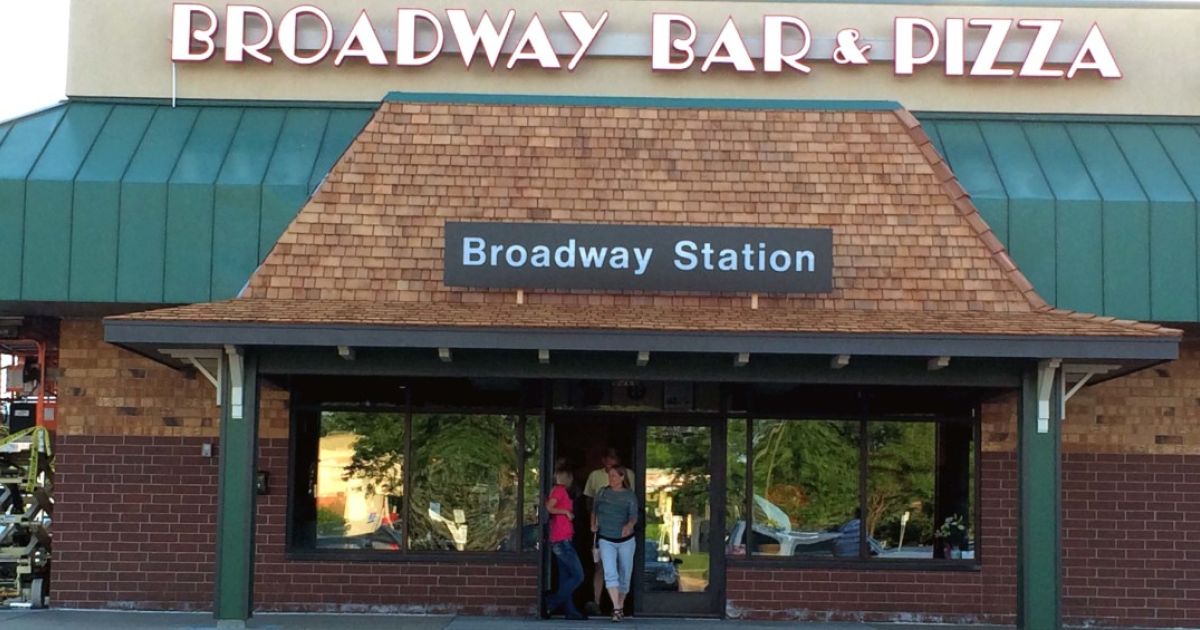 Broadway Bar & Pizza Explore Minnesota