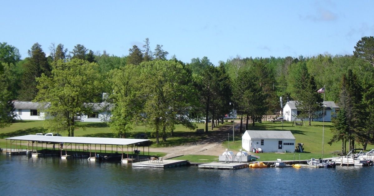 Becker's Resort Explore Minnesota