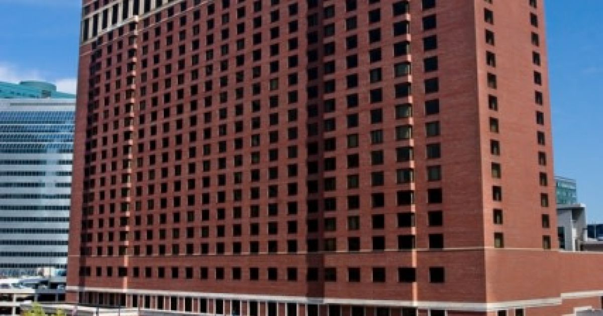 Hilton Minneapolis | Explore Minnesota