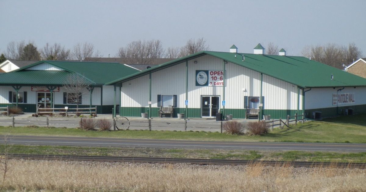 Moorhead Antique Mall Explore Minnesota