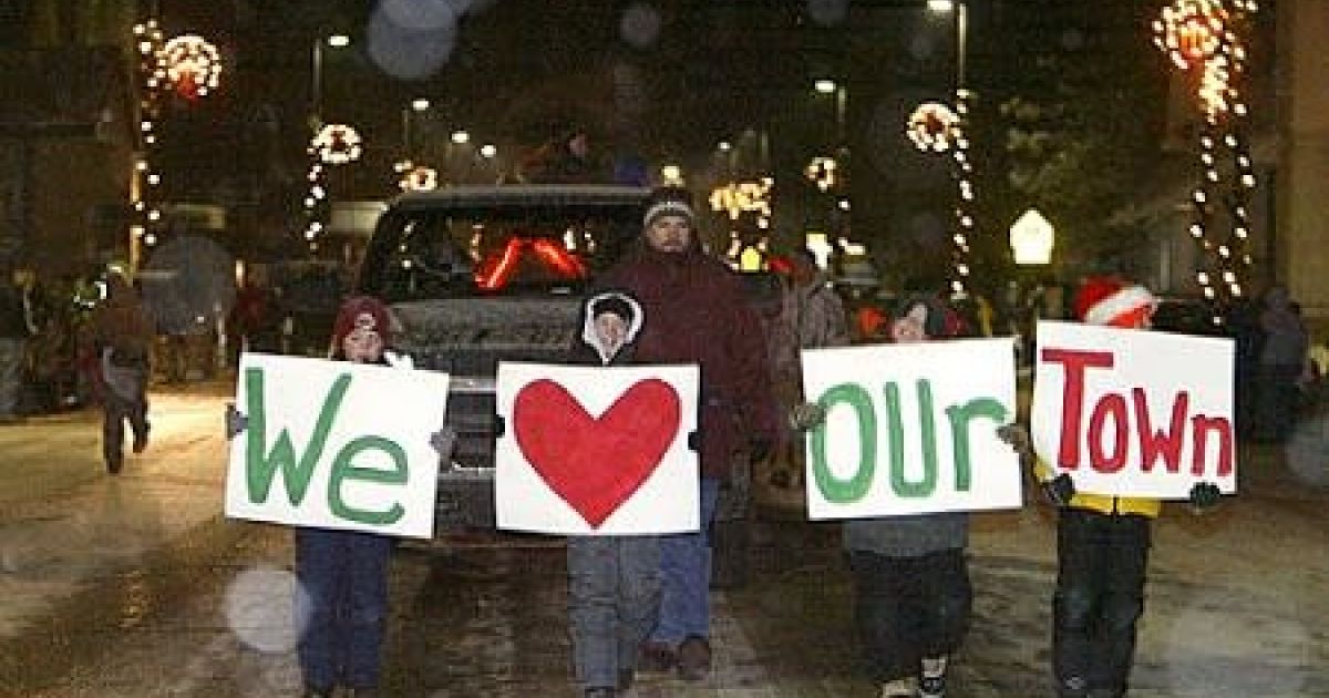 Christmas Parade Minneapolis 2022 Christmas Wonderland Parade Of Lights | Explore Minnesota