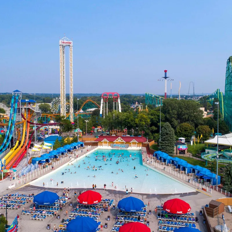How to Visit Valleyfair 